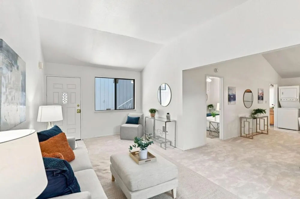 156 W Dunne Avenue Morgan Hill, CA 95037