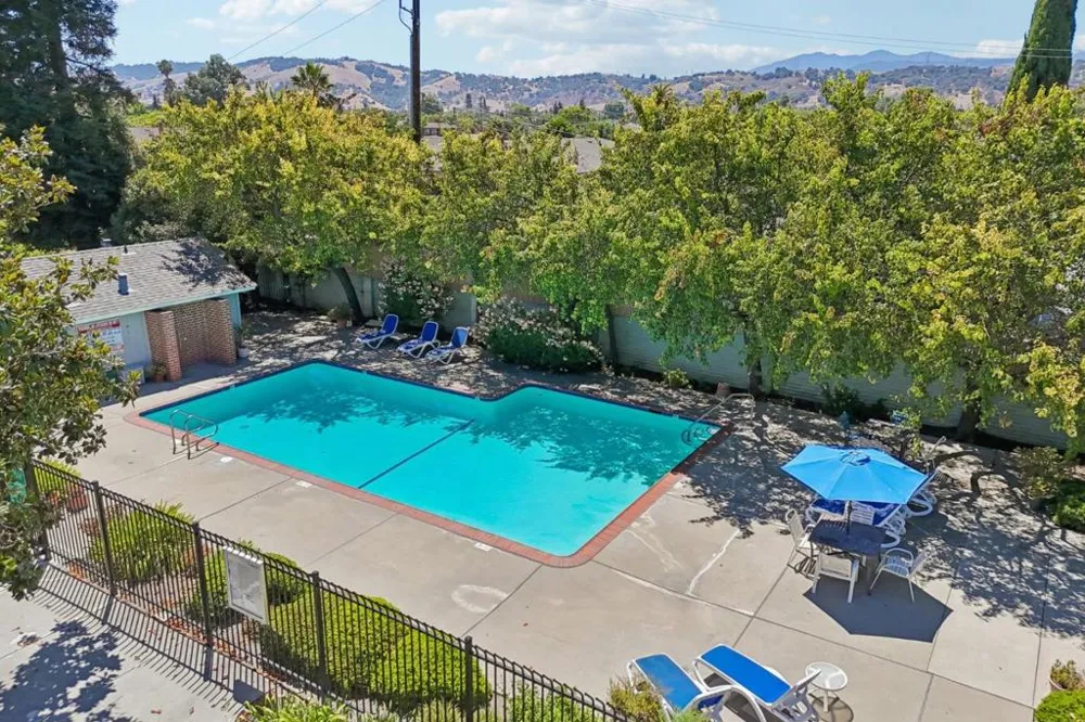 655 Martinique Court San Jose, CA 95123