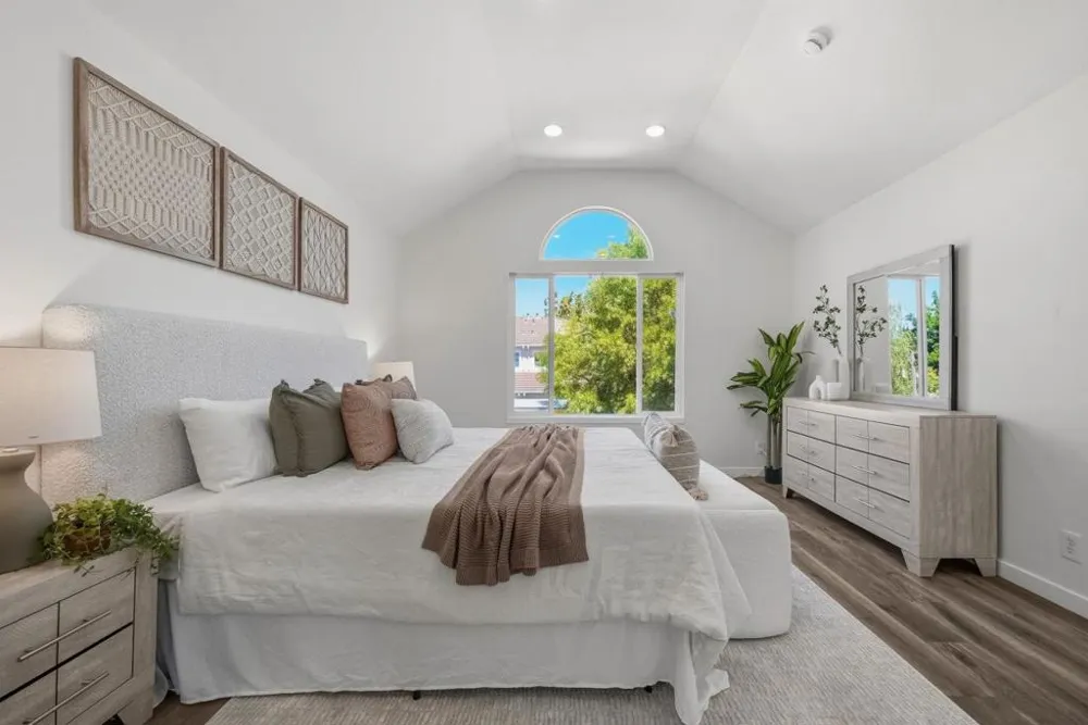 1287 Thorn Valley Court San Jose, CA 95131