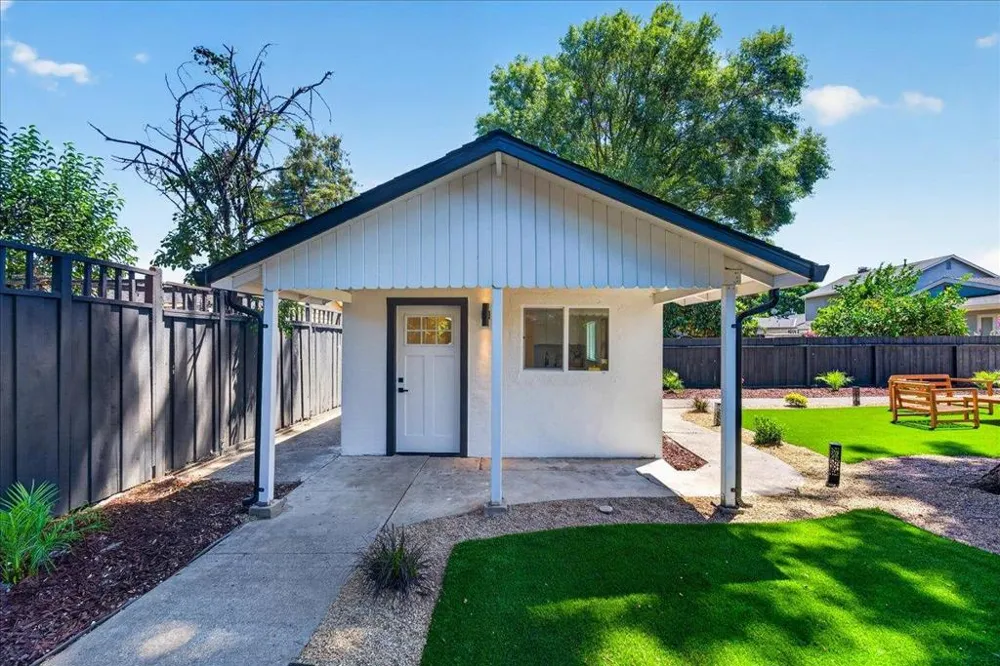 2253 Maywood Avenue San Jose, CA 95128