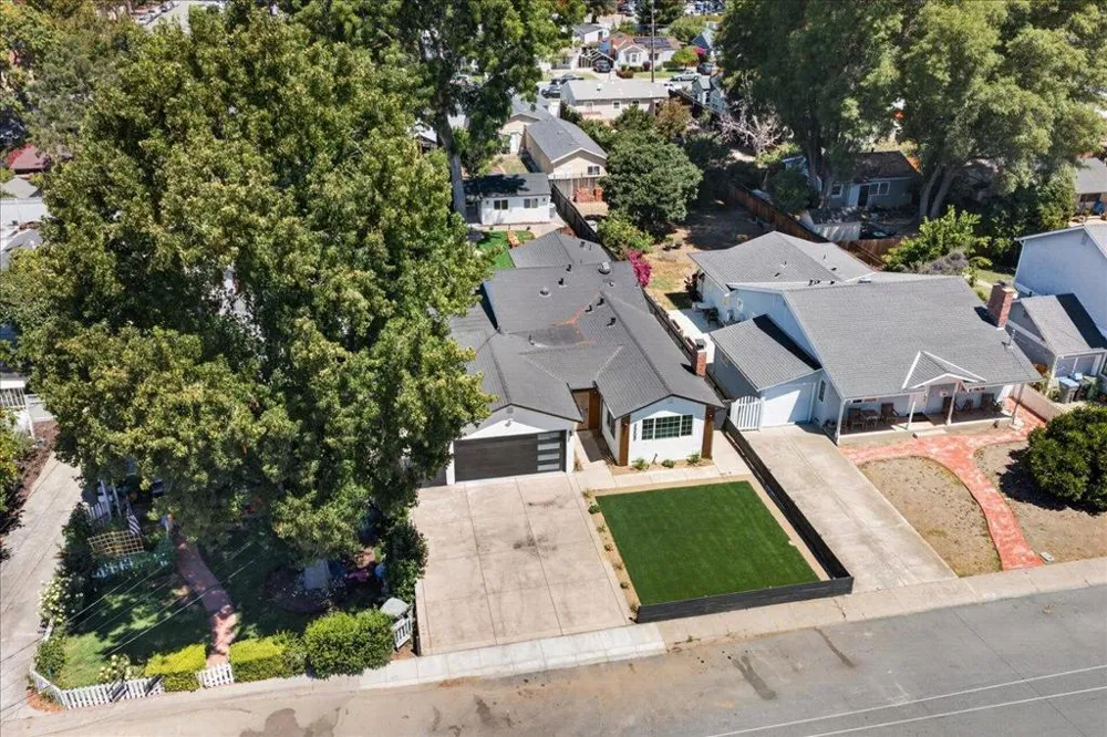 2253 Maywood Avenue San Jose, CA 95128