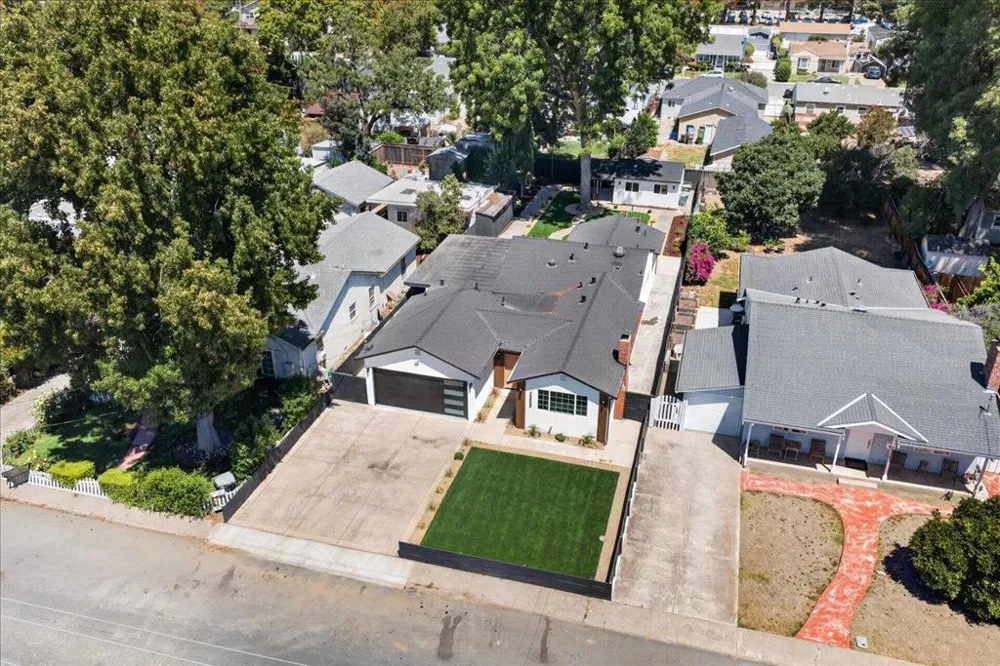 2253 Maywood Avenue San Jose, CA 95128