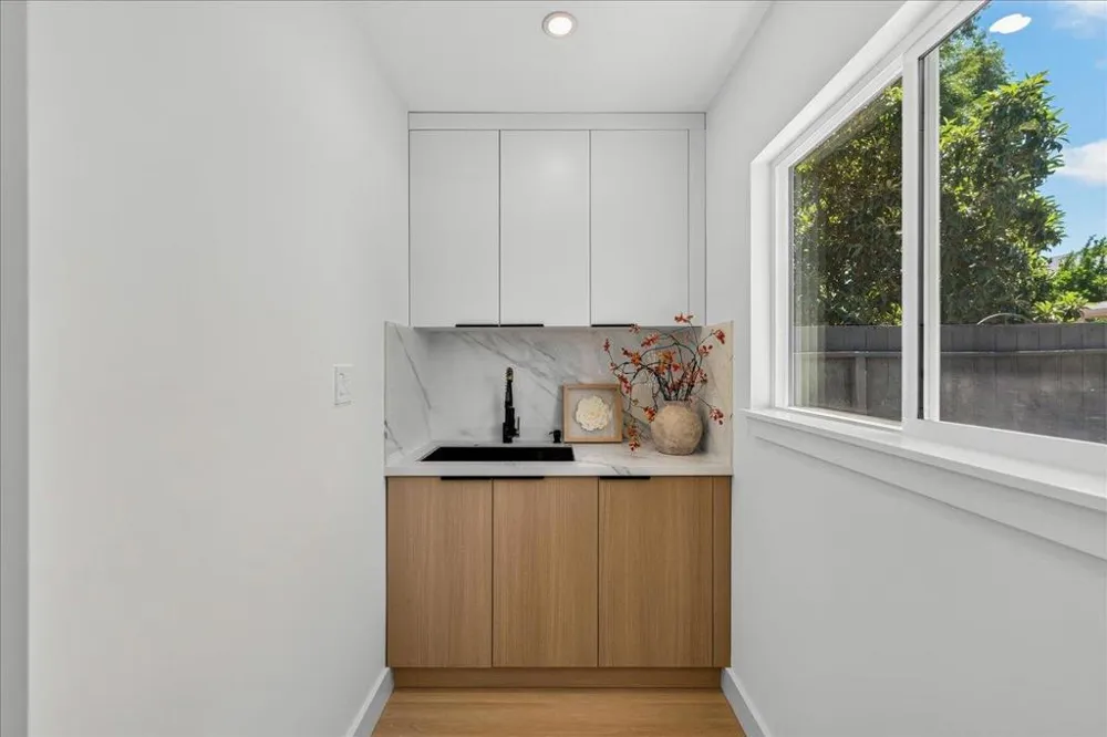 2253 Maywood Avenue San Jose, CA 95128