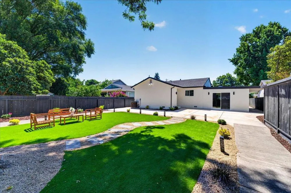 2253 Maywood Avenue San Jose, CA 95128