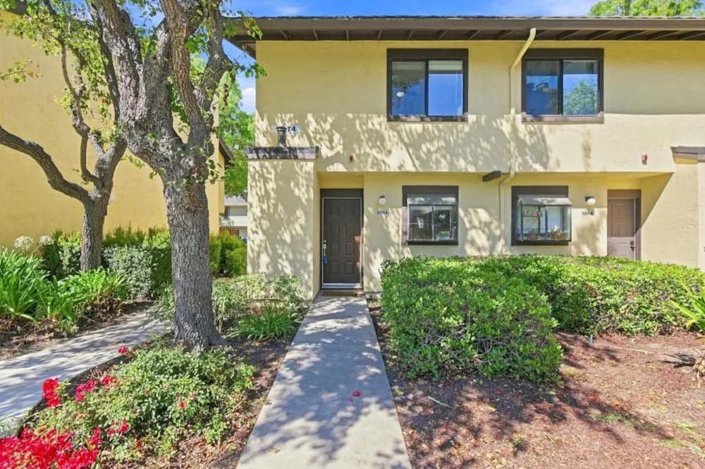 6274 Joaquin Murieta Avenue #A Newark, CA 94560