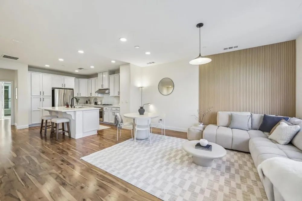 391 Charles Morris Terrace Sunnyvale, CA 94085