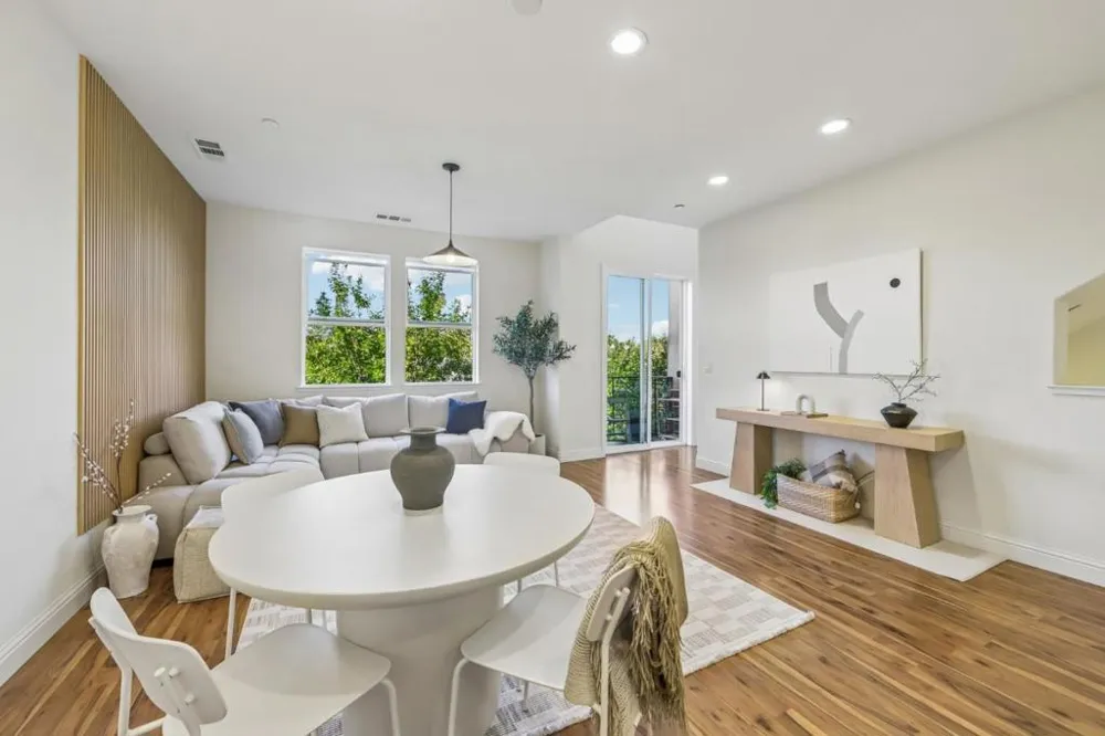 391 Charles Morris Terrace Sunnyvale, CA 94085
