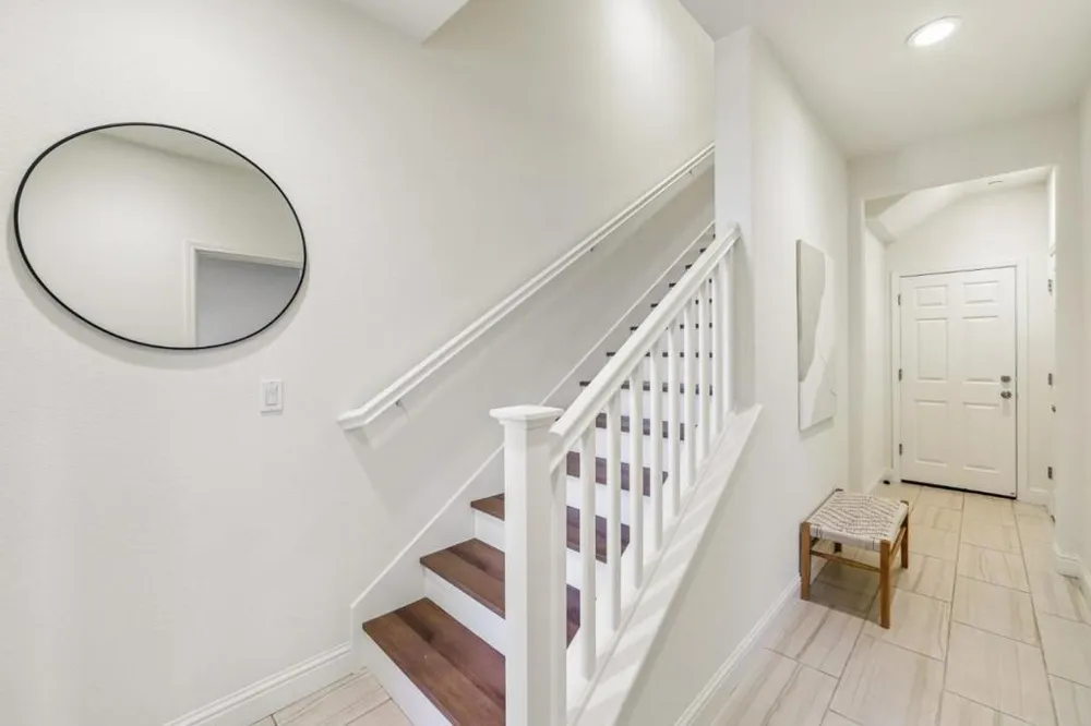 391 Charles Morris Terrace Sunnyvale, CA 94085
