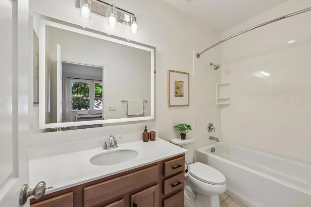 391 Charles Morris Terrace Sunnyvale, CA 94085