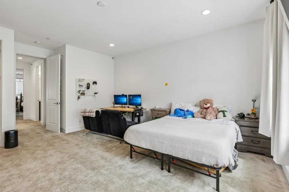 2797 Telegraph Boulevard Marina, CA 93933