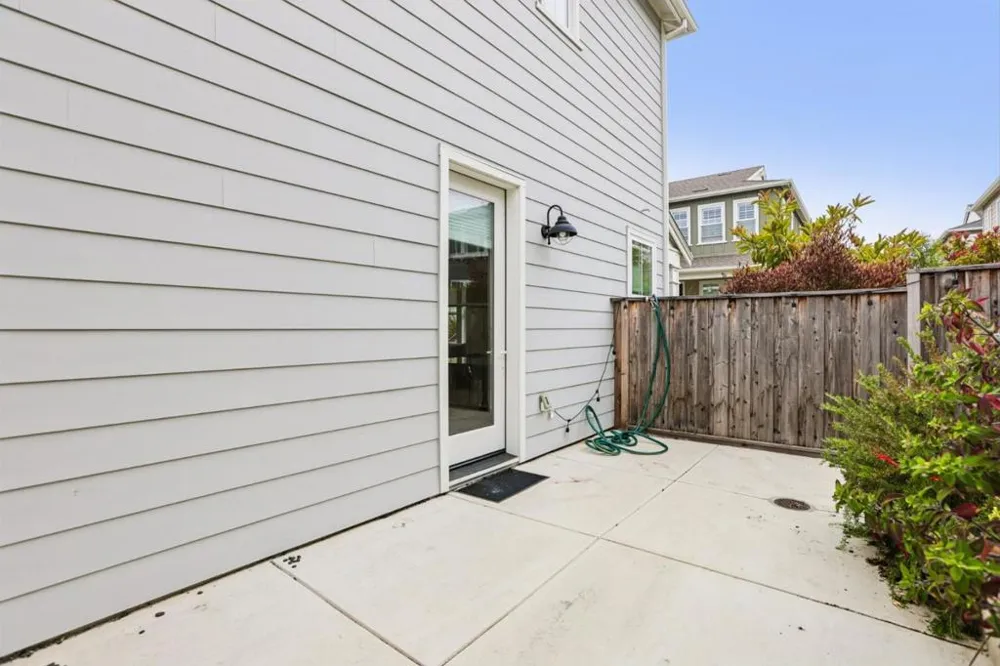 2797 Telegraph Boulevard Marina, CA 93933