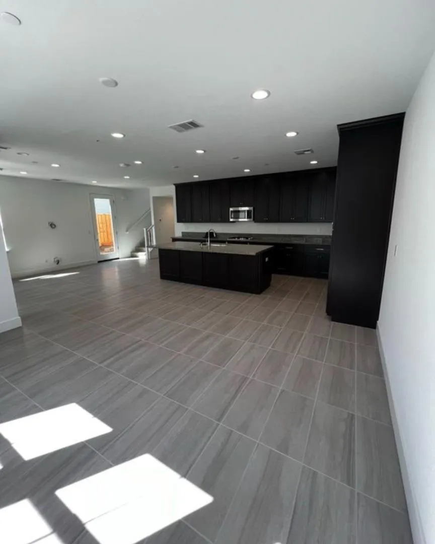 2797 Telegraph Boulevard Marina, CA 93933