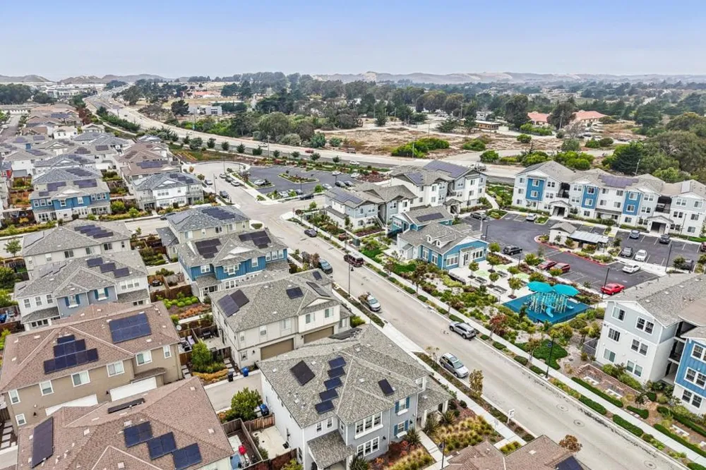 2797 Telegraph Boulevard Marina, CA 93933