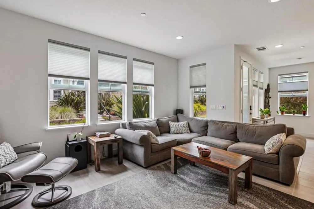 2797 Telegraph Boulevard Marina, CA 93933