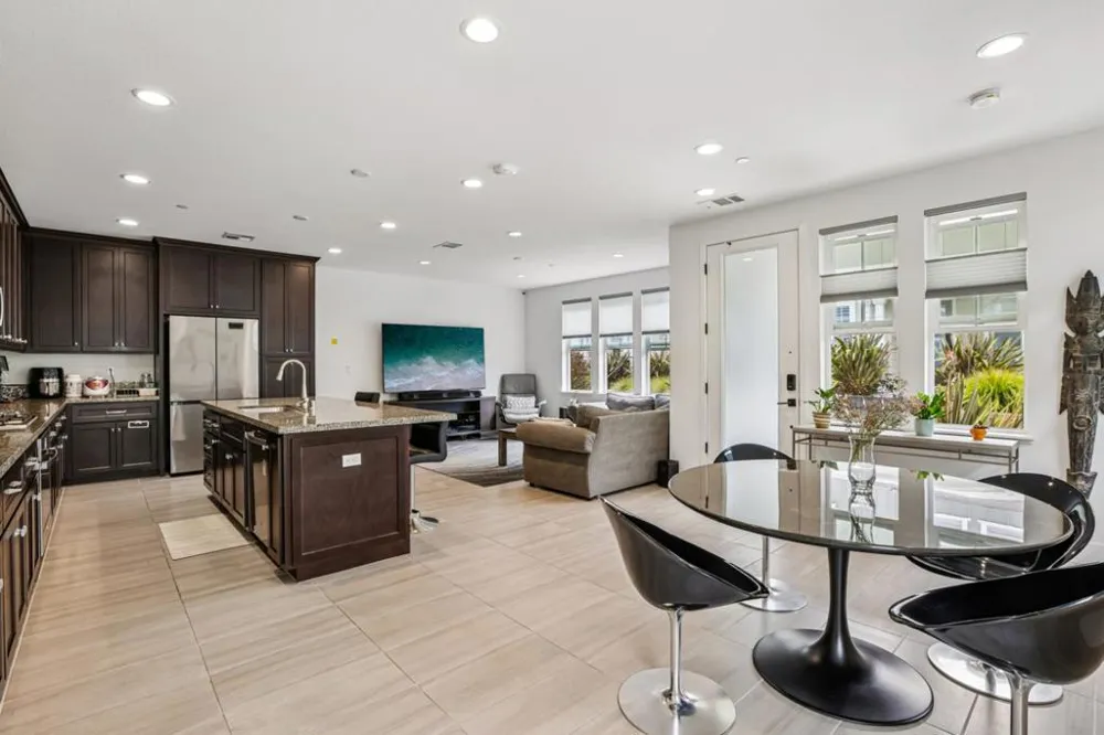 2797 Telegraph Boulevard Marina, CA 93933