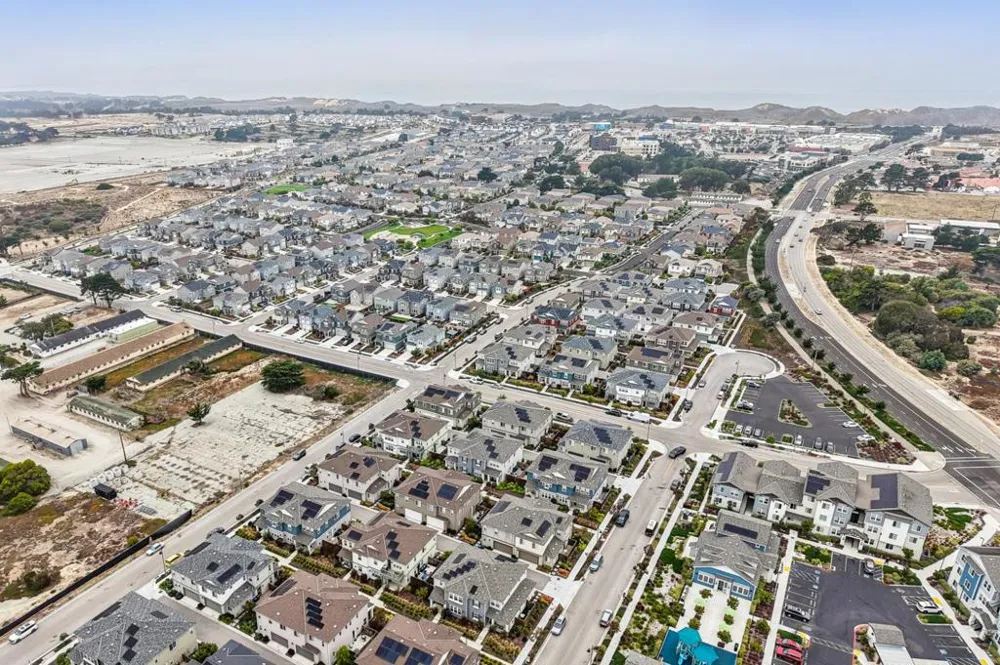 2797 Telegraph Boulevard Marina, CA 93933