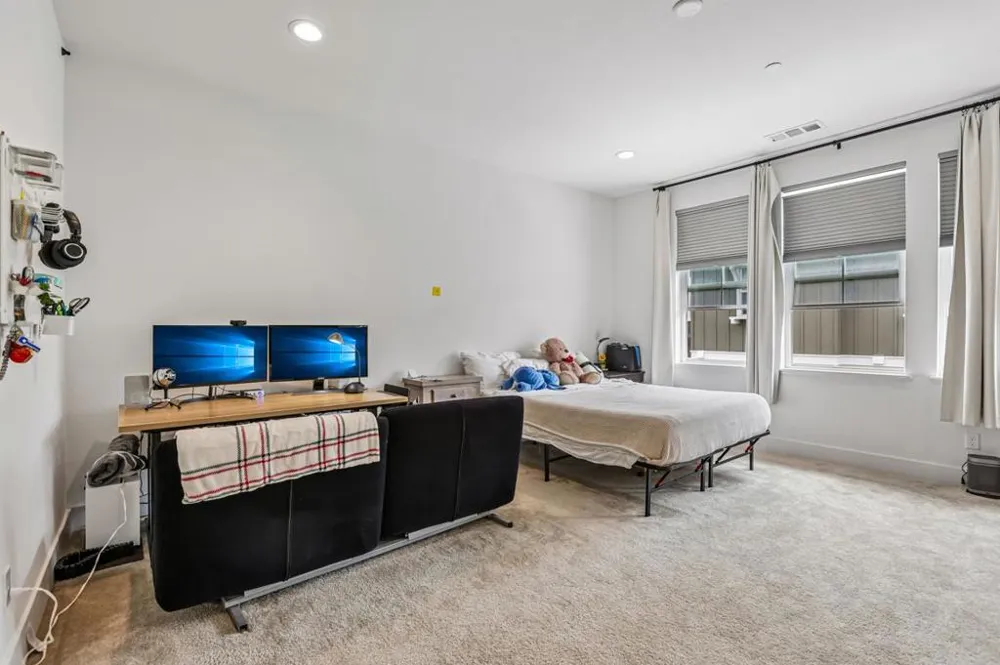 2797 Telegraph Boulevard Marina, CA 93933