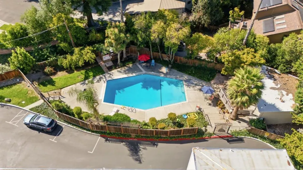 1898 Meridian Avenue #48 San Jose, CA 95125