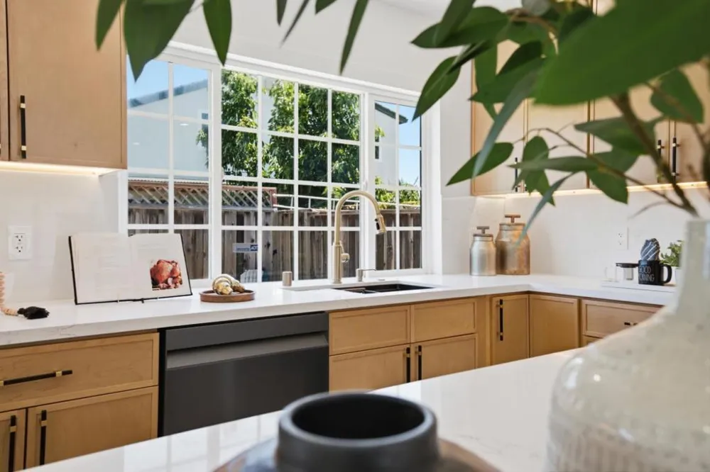 3198 Knights Bridge Road San Jose, CA 95132