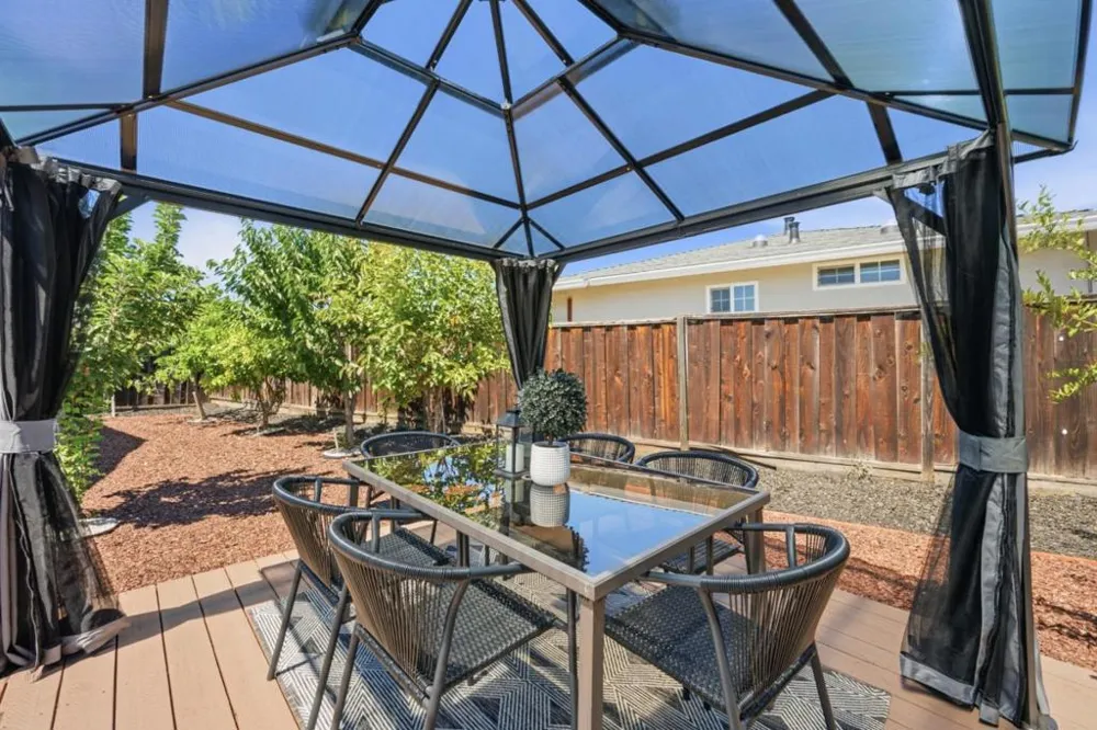 3198 Knights Bridge Road San Jose, CA 95132