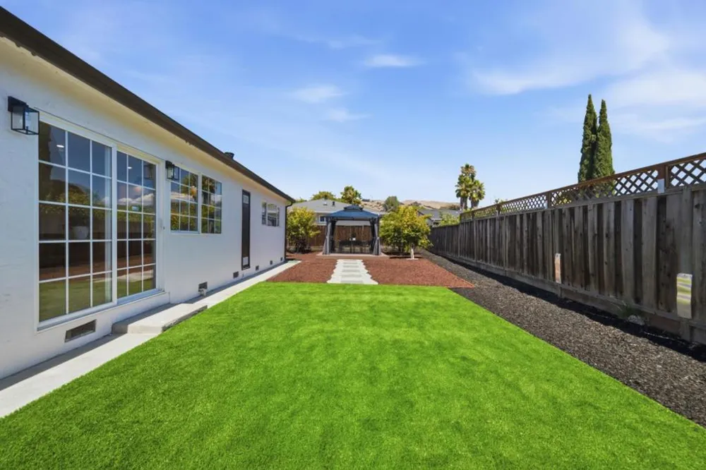 3198 Knights Bridge Road San Jose, CA 95132