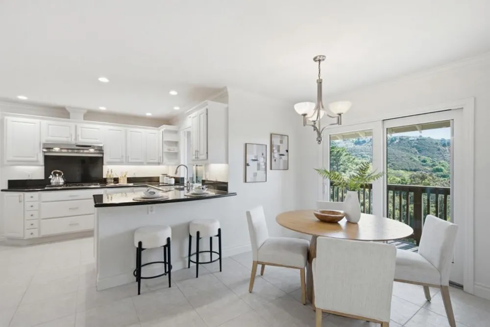 66 Club Drive San Carlos, CA 94070