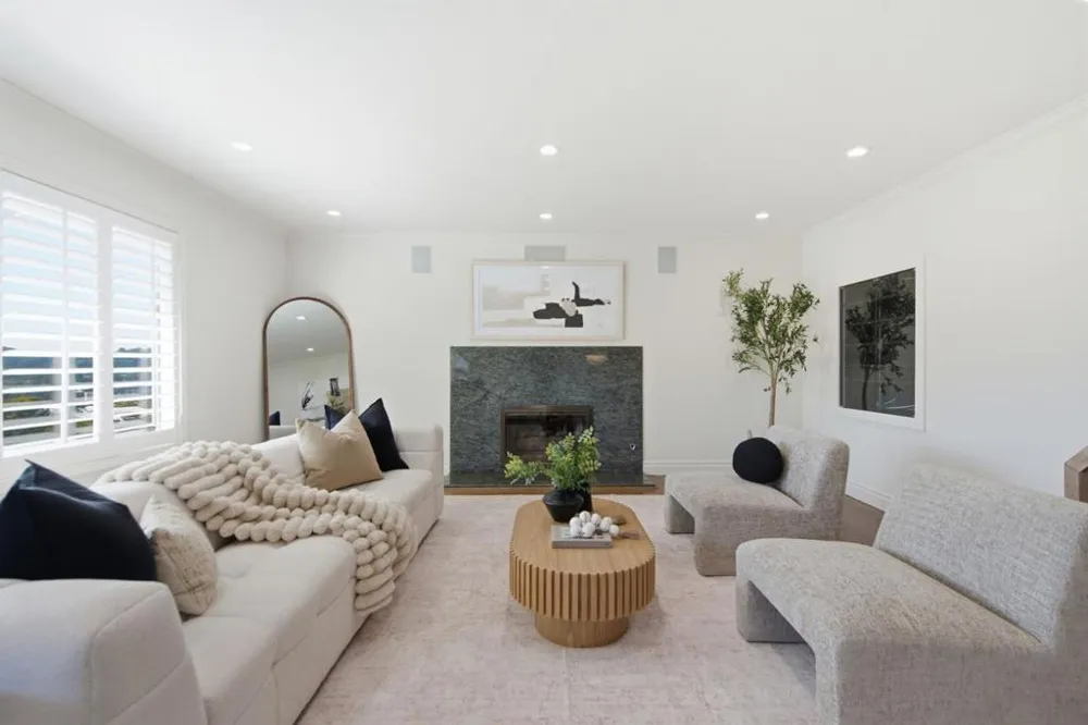 66 Club Drive San Carlos, CA 94070