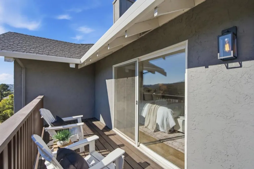 66 Club Drive San Carlos, CA 94070