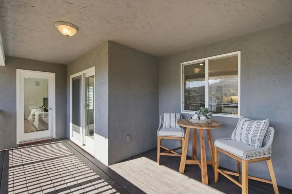 66 Club Drive San Carlos, CA 94070