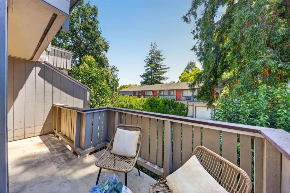 131 Union Avenue #H Campbell, CA 95008