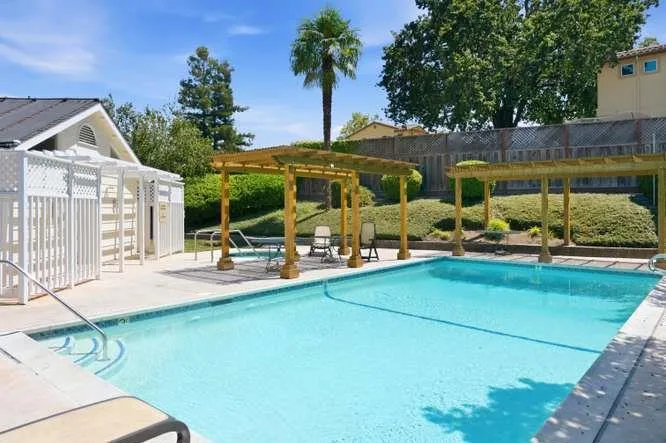 8710 Jan Drive Gilroy, CA 95020