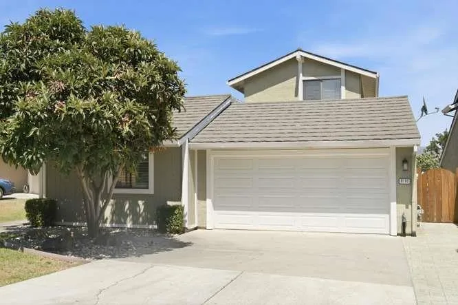 8710 Jan Drive Gilroy, CA 95020