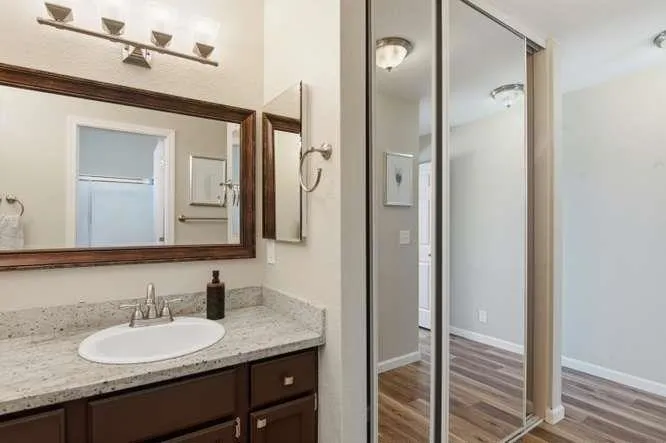 8710 Jan Drive Gilroy, CA 95020