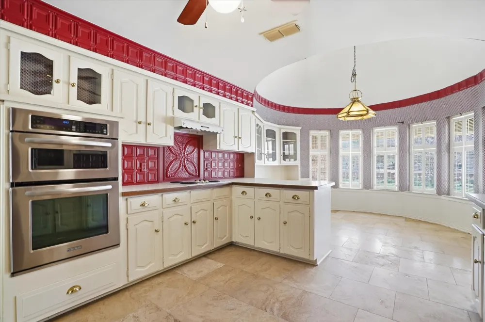 4201 Winding Way Benbrook, TX 76126