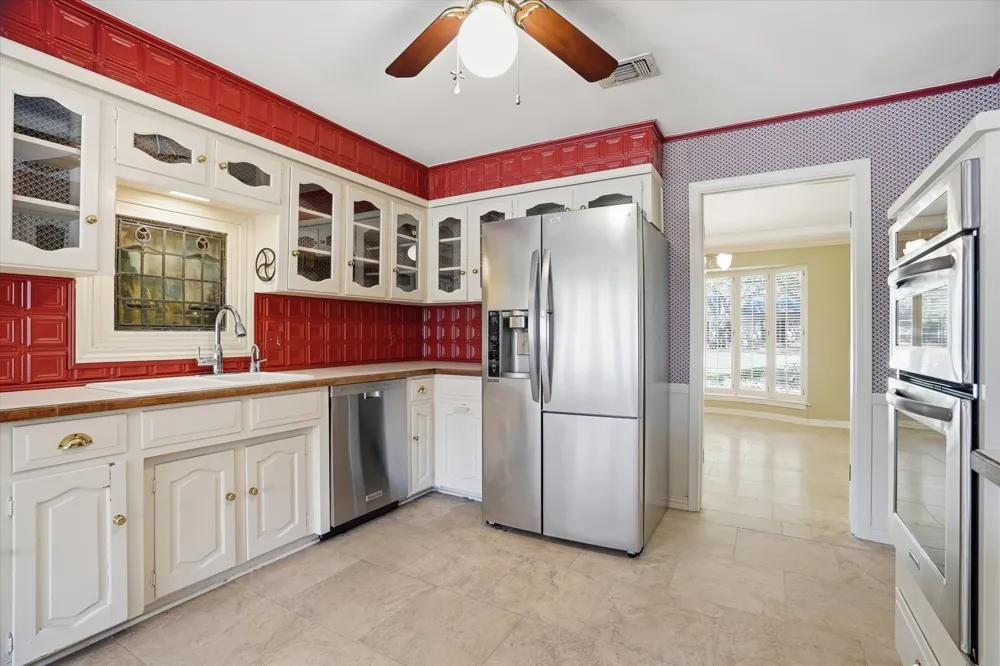 4201 Winding Way Benbrook, TX 76126