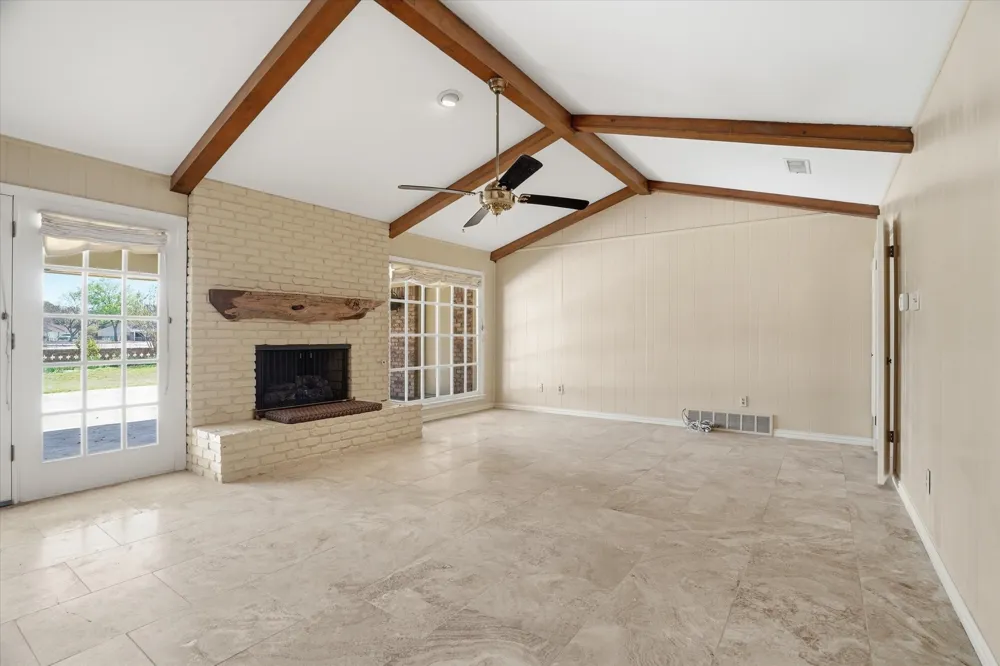 4201 Winding Way Benbrook, TX 76126