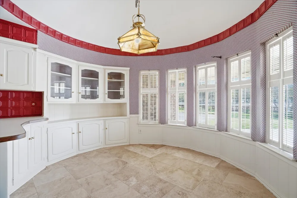4201 Winding Way Benbrook, TX 76126