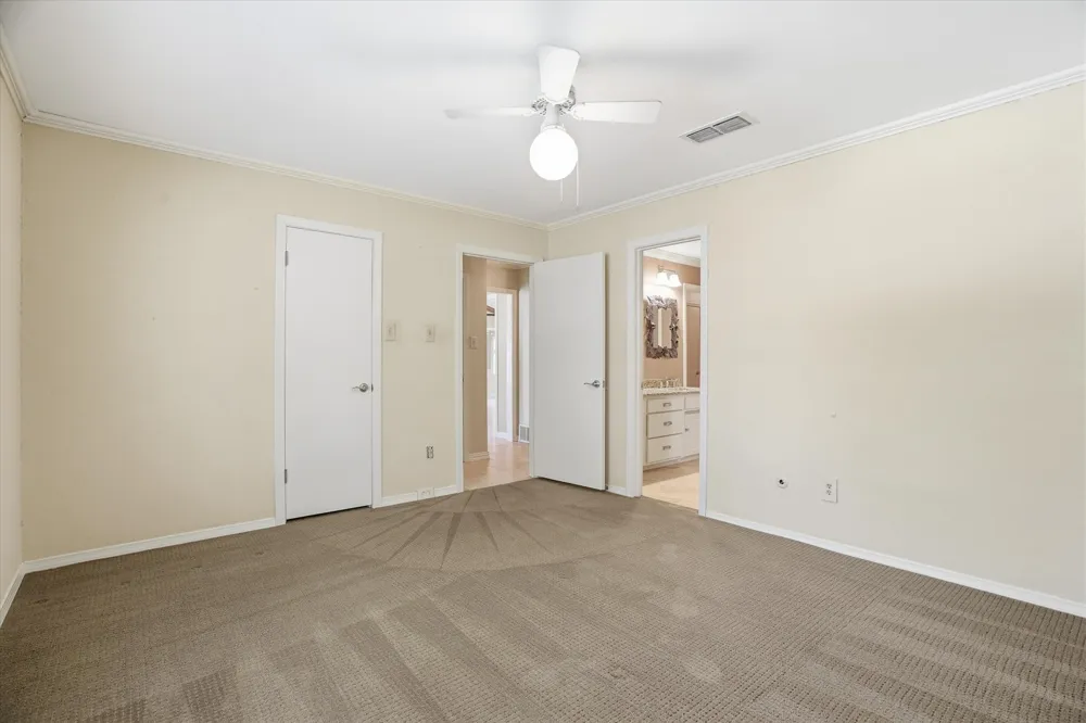 4201 Winding Way Benbrook, TX 76126
