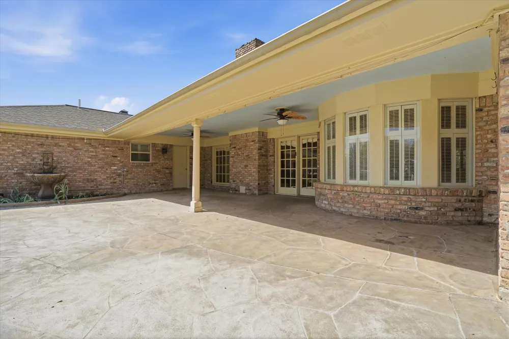 4201 Winding Way Benbrook, TX 76126