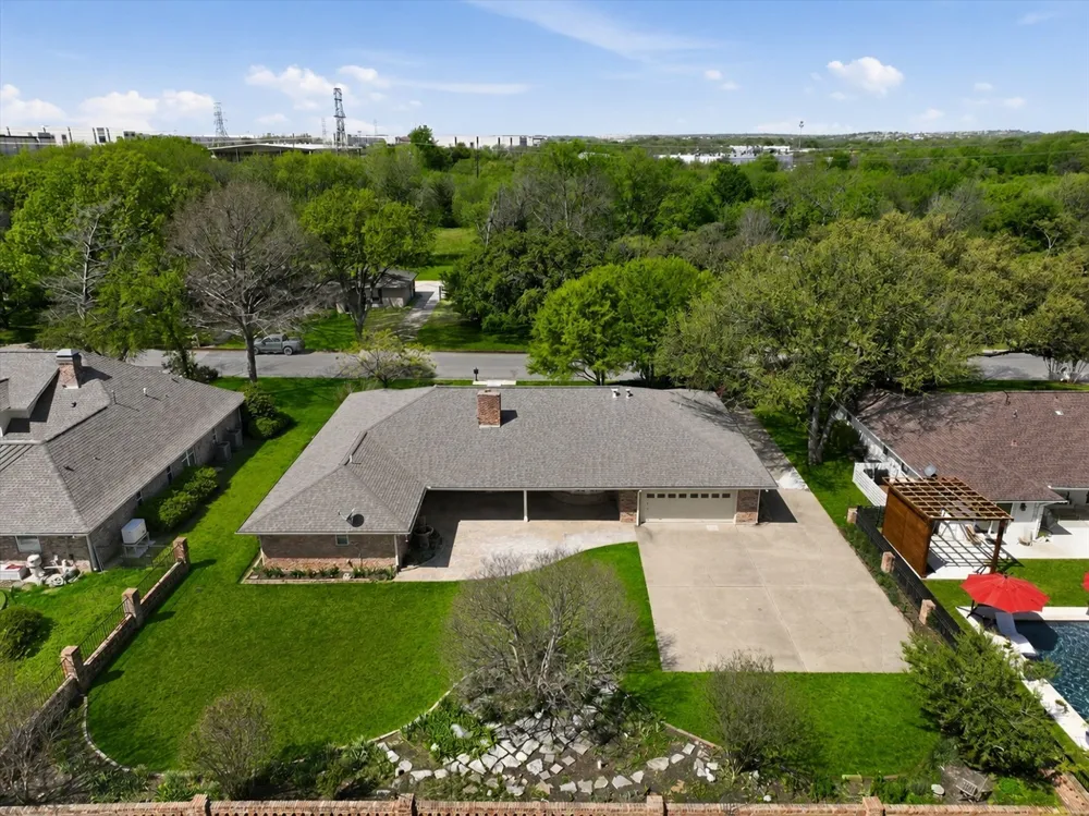 4201 Winding Way Benbrook, TX 76126