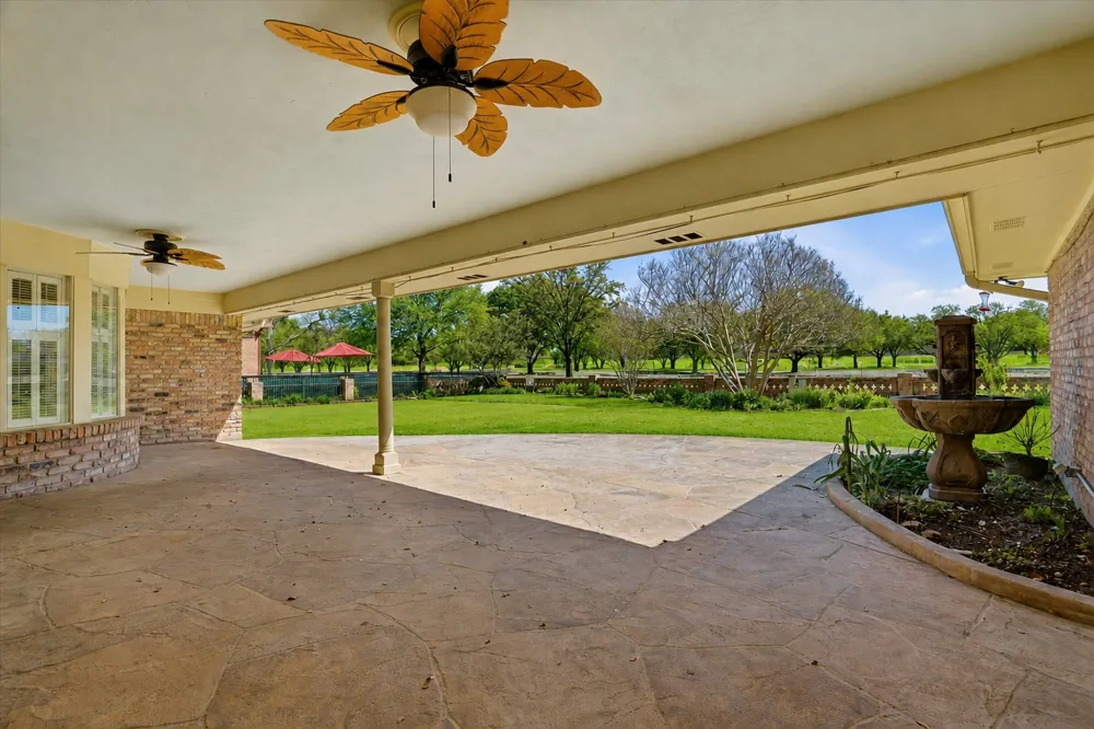 4201 Winding Way Benbrook, TX 76126