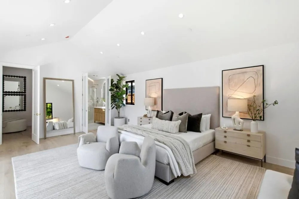 1232 Capuchino Avenue Burlingame, CA 94010