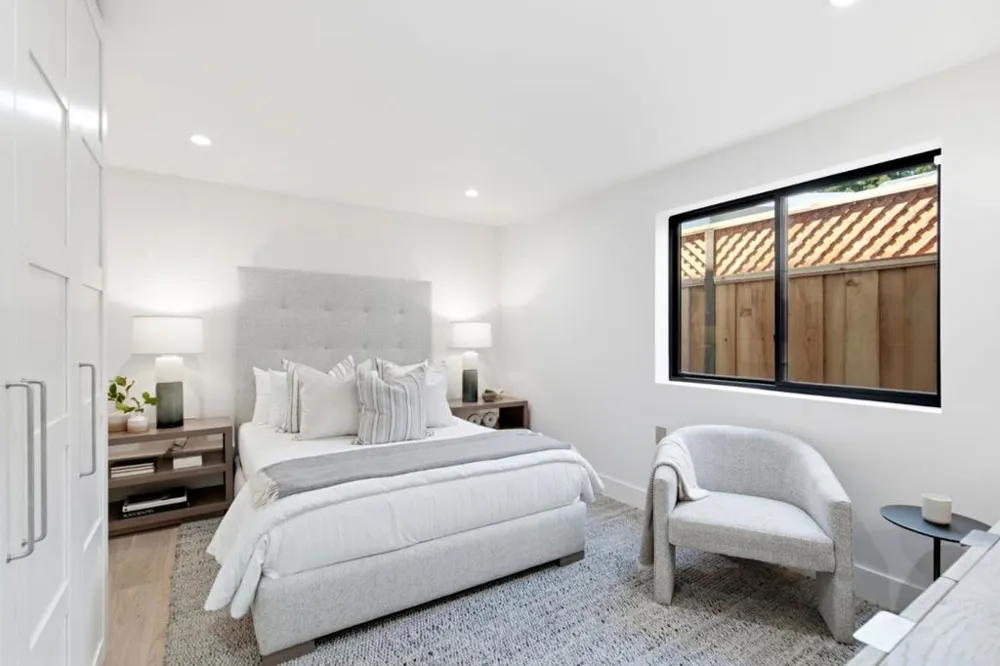 1232 Capuchino Avenue Burlingame, CA 94010