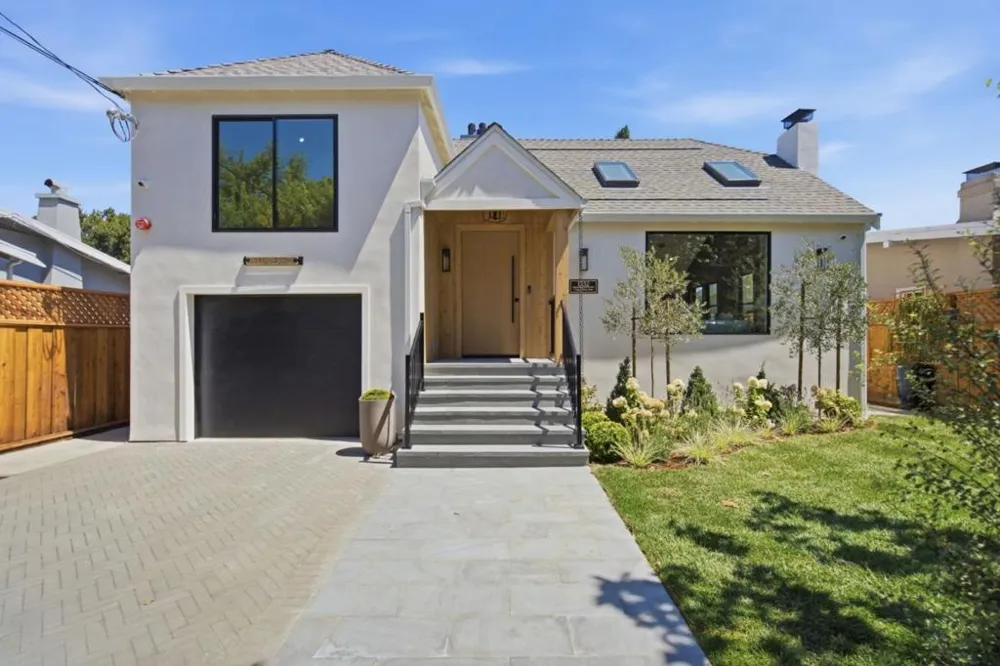 1232 Capuchino Avenue Burlingame, CA 94010