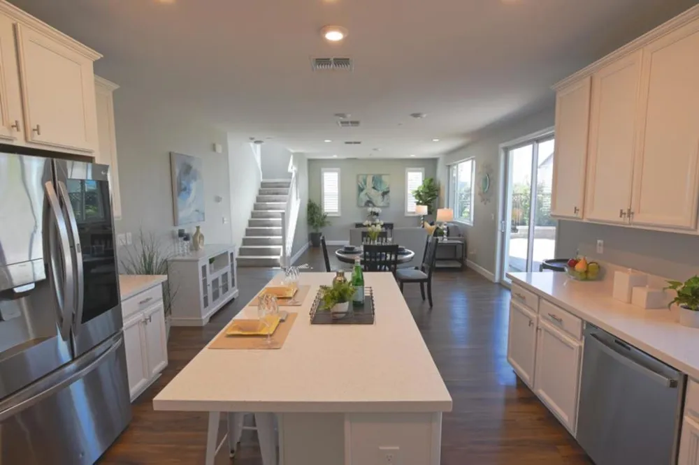 305 E Forsythia Way Mountain House, CA 95391