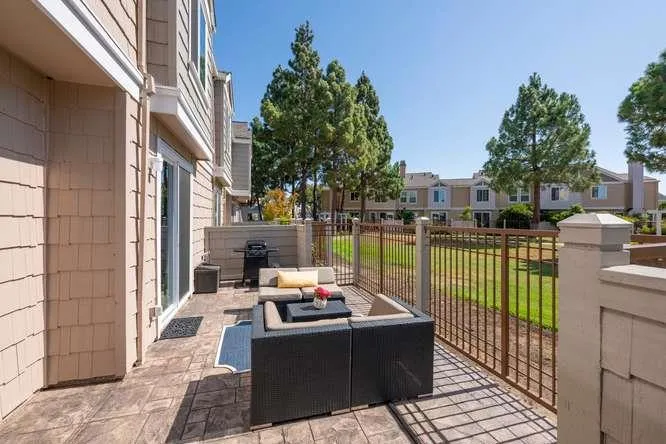 107 Positano Circle Redwood City, CA 94065