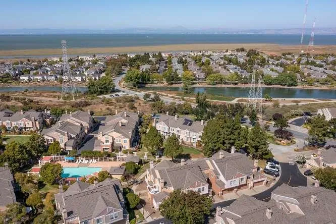 107 Positano Circle Redwood City, CA 94065