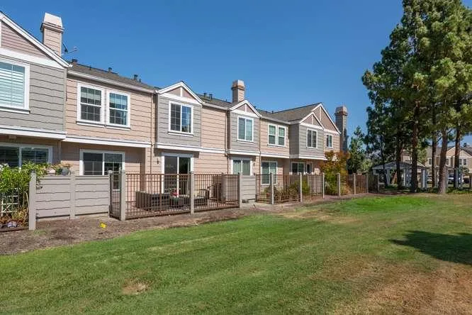 107 Positano Circle Redwood City, CA 94065
