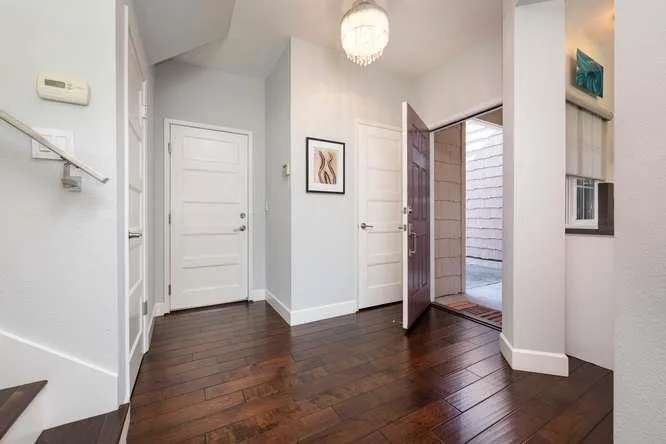 107 Positano Circle Redwood City, CA 94065