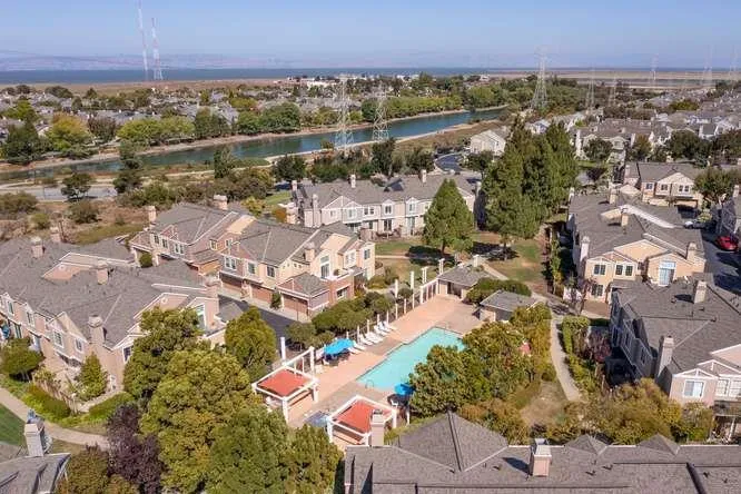107 Positano Circle Redwood City, CA 94065